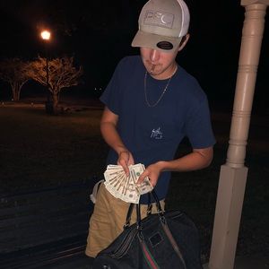 Meet your Posher, Dylan